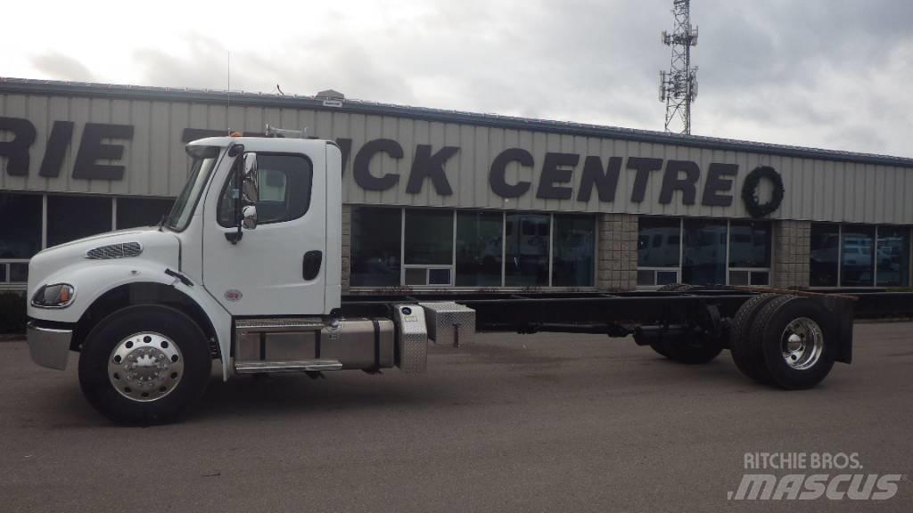 Freightliner M2 106 Chassis Cab trucks