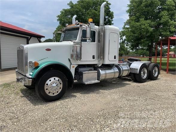 Peterbilt 367 Tractor Units