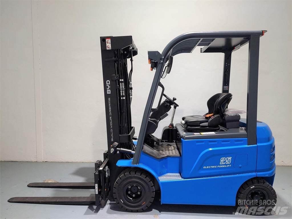  SEF25B Electric forklift trucks
