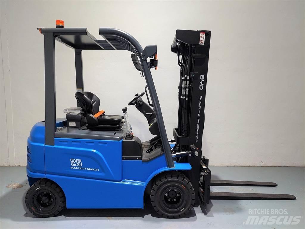  SEF25B Electric forklift trucks