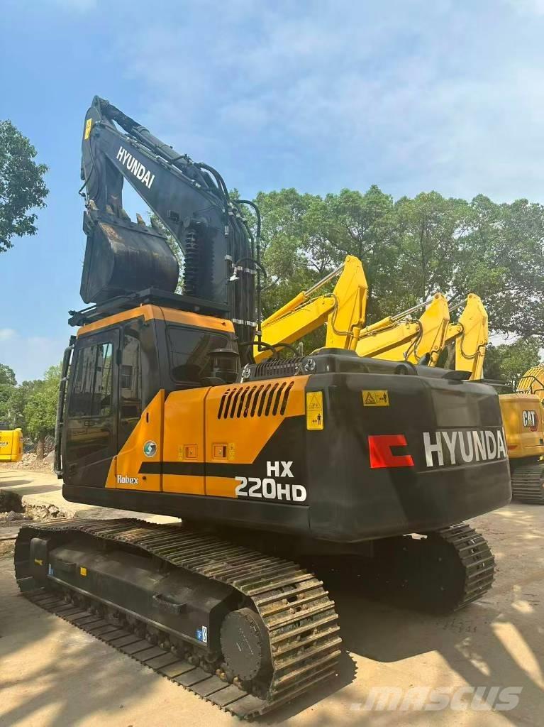 Hyundai HX220HD Crawler excavators
