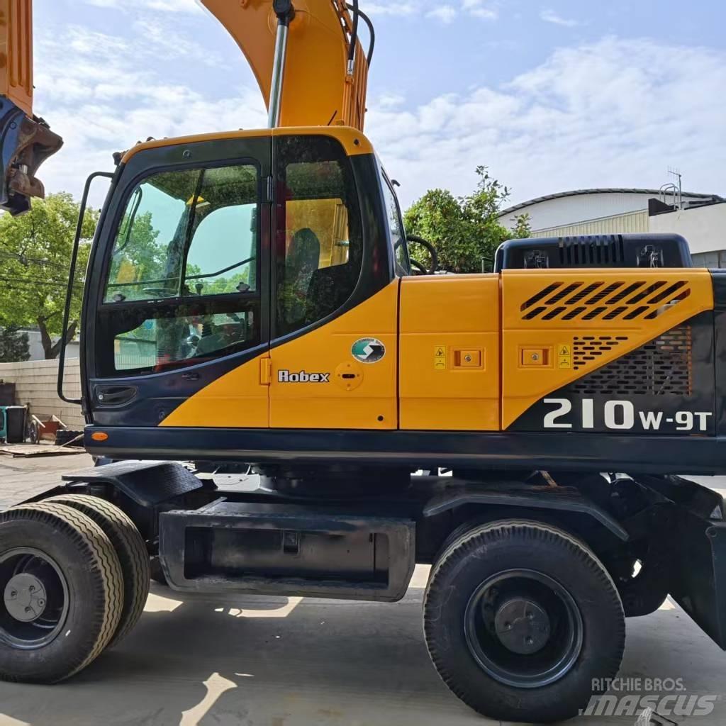 Hyundai 210w-9 Wheeled excavators