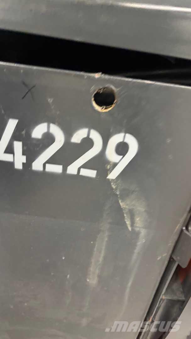 Linde E35HL Electric forklift trucks