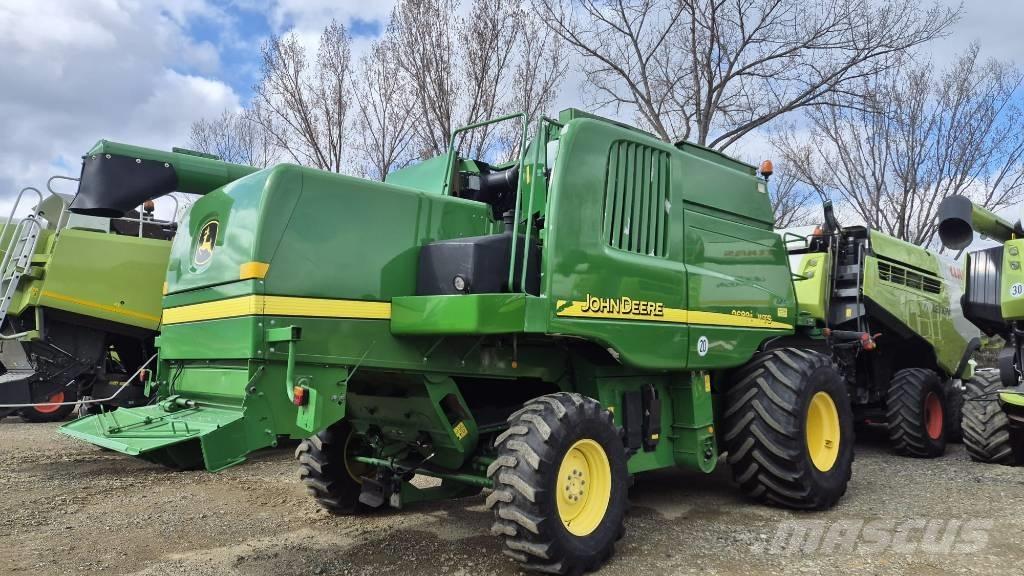 John Deere WTS9680i Combine harvesters