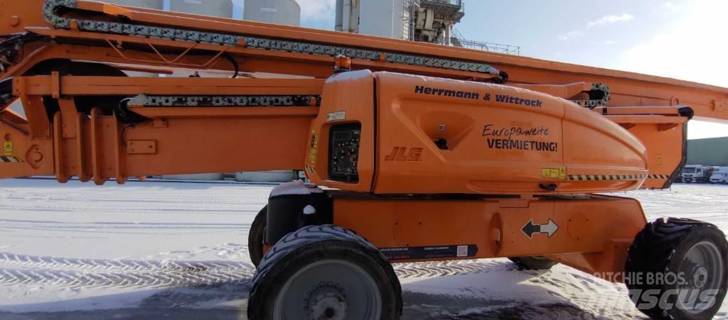 JLG 1350 AJP Articulated boom lifts