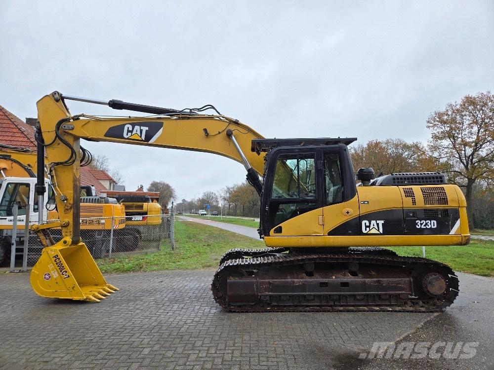 CAT 323DL Crawler excavators