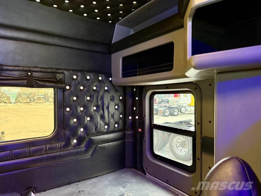 Kenworth W900 Tractor Units