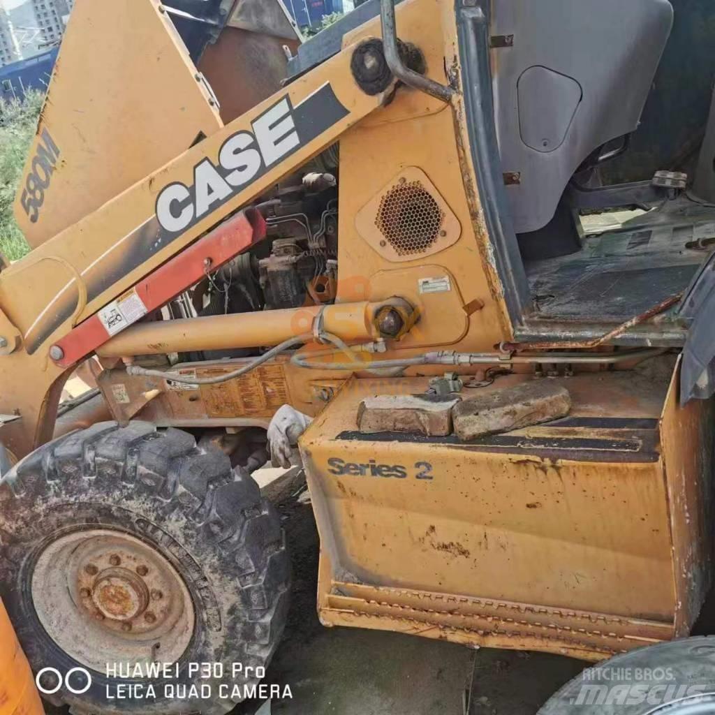 CASE 580 Harvesters
