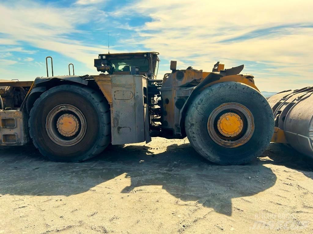 Elphinstone R2900G Underground Mining Trucks