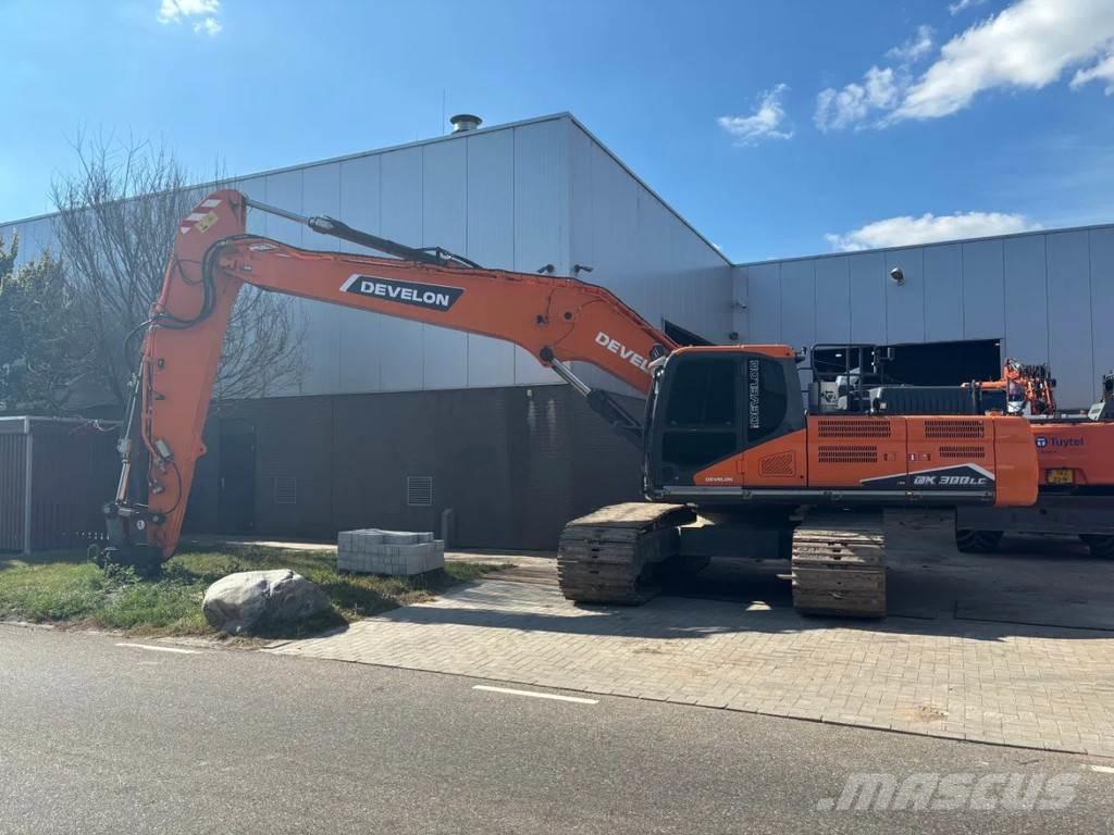 Develon DX300LC-7K Crawler excavators