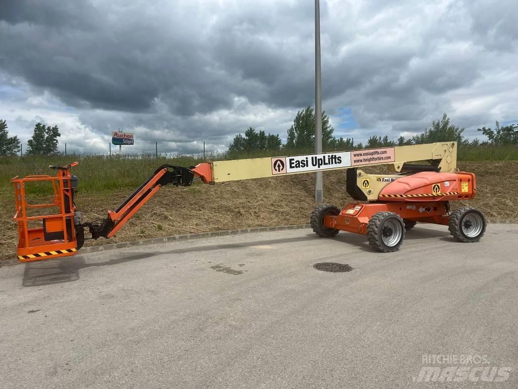 JLG M 600 JP Articulated boom lifts