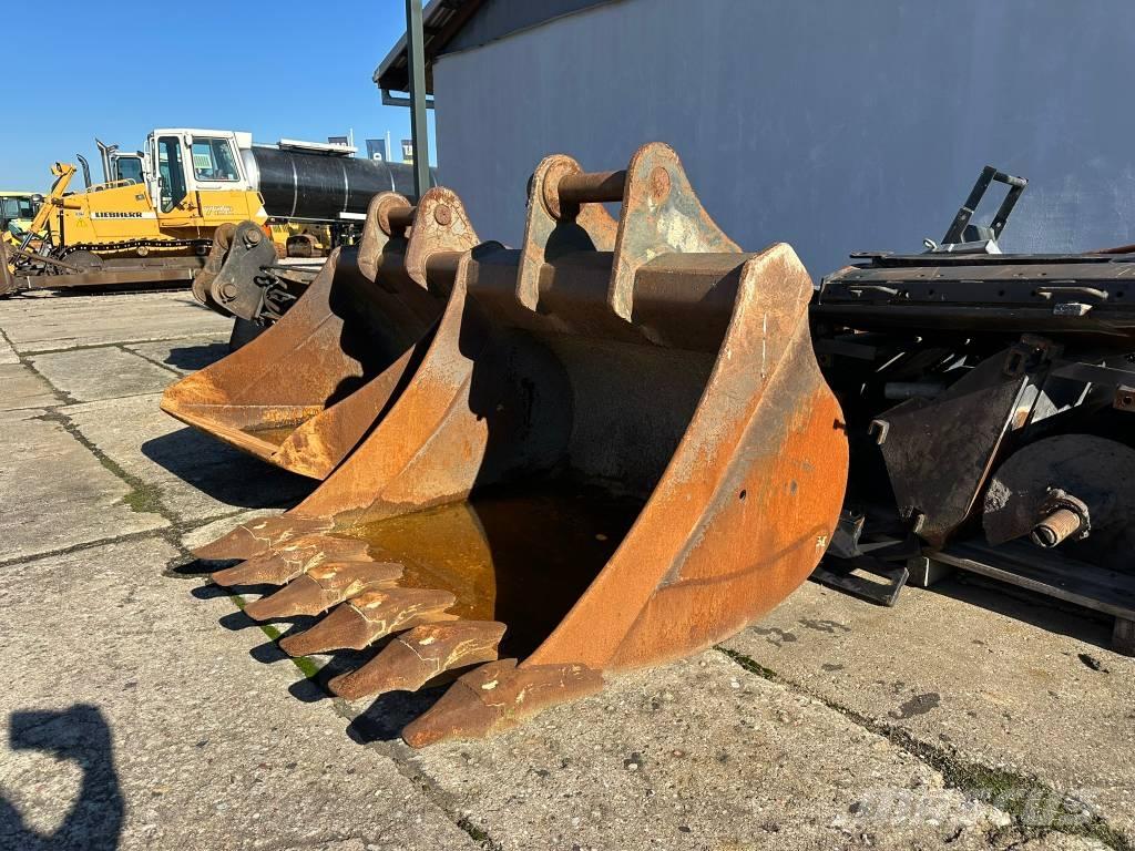 Hitachi ZX 170 W-5 B Backhoes