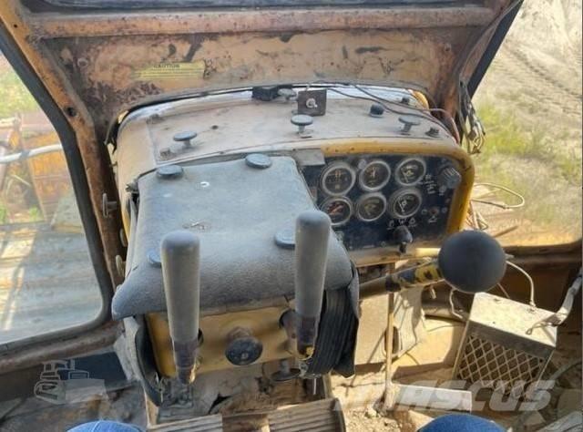 CAT D 7 G Crawler dozers