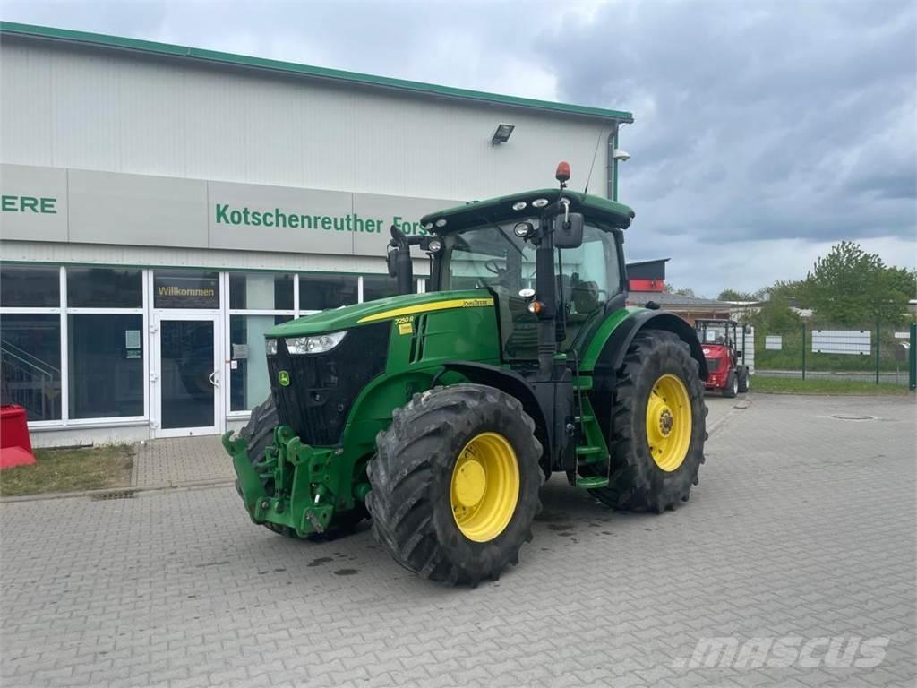 John Deere 7250R Tractors