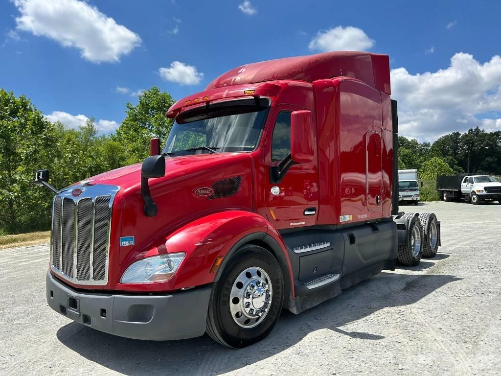 Peterbilt 579 Tractor Units