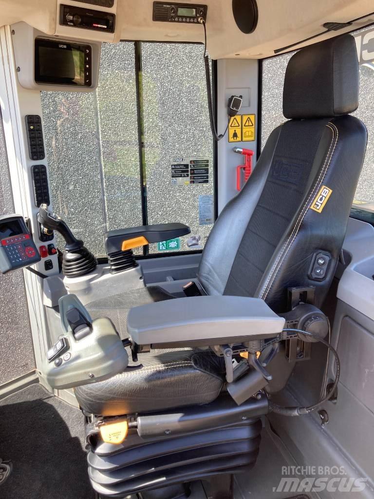 JCB 437 HT HL Wheel loaders