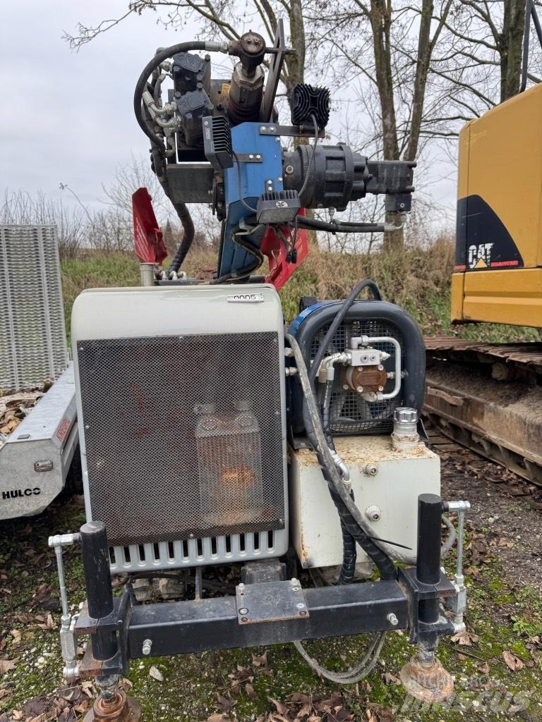  Hydra Joy 1 G Mobile drill rig trucks