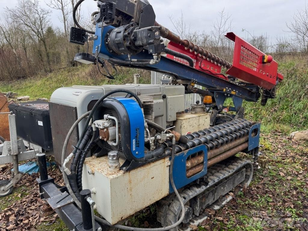  Hydra Joy 1 G Mobile drill rig trucks