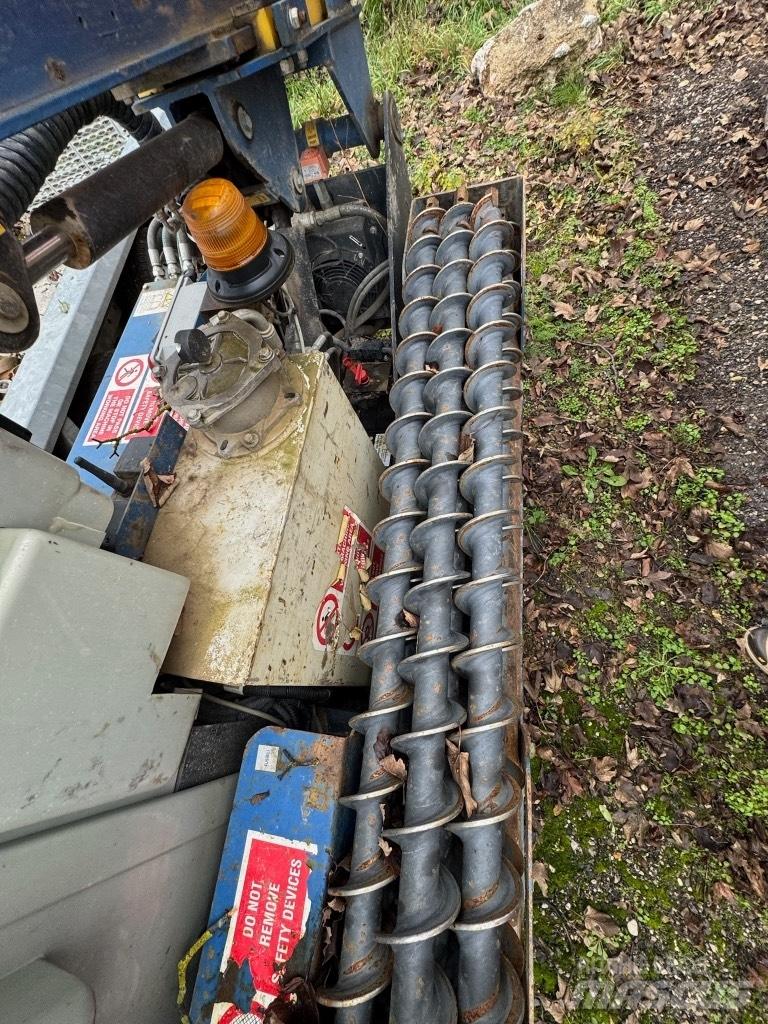  Hydra Joy 1 G Mobile drill rig trucks