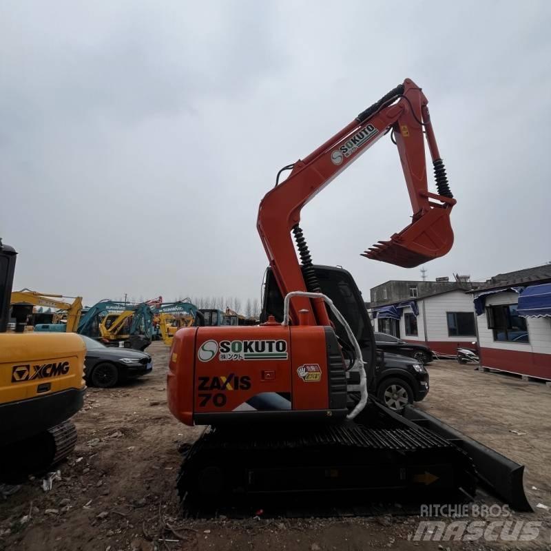 Hitachi ZX 70 Midi excavators  7t - 12t