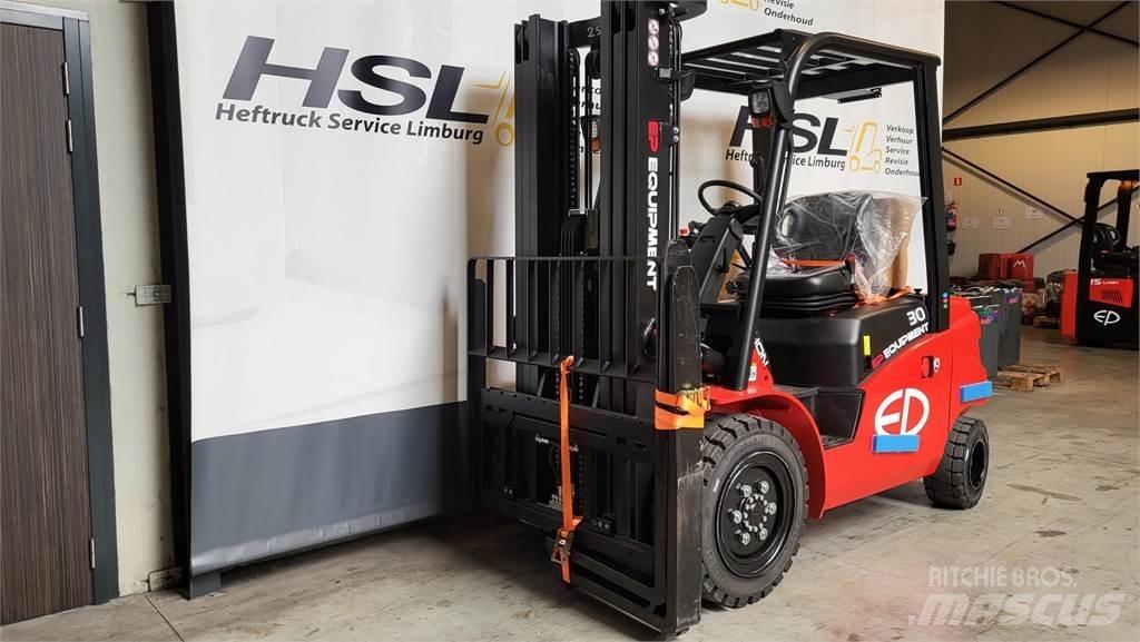  EFL303-S joystick Electric forklift trucks