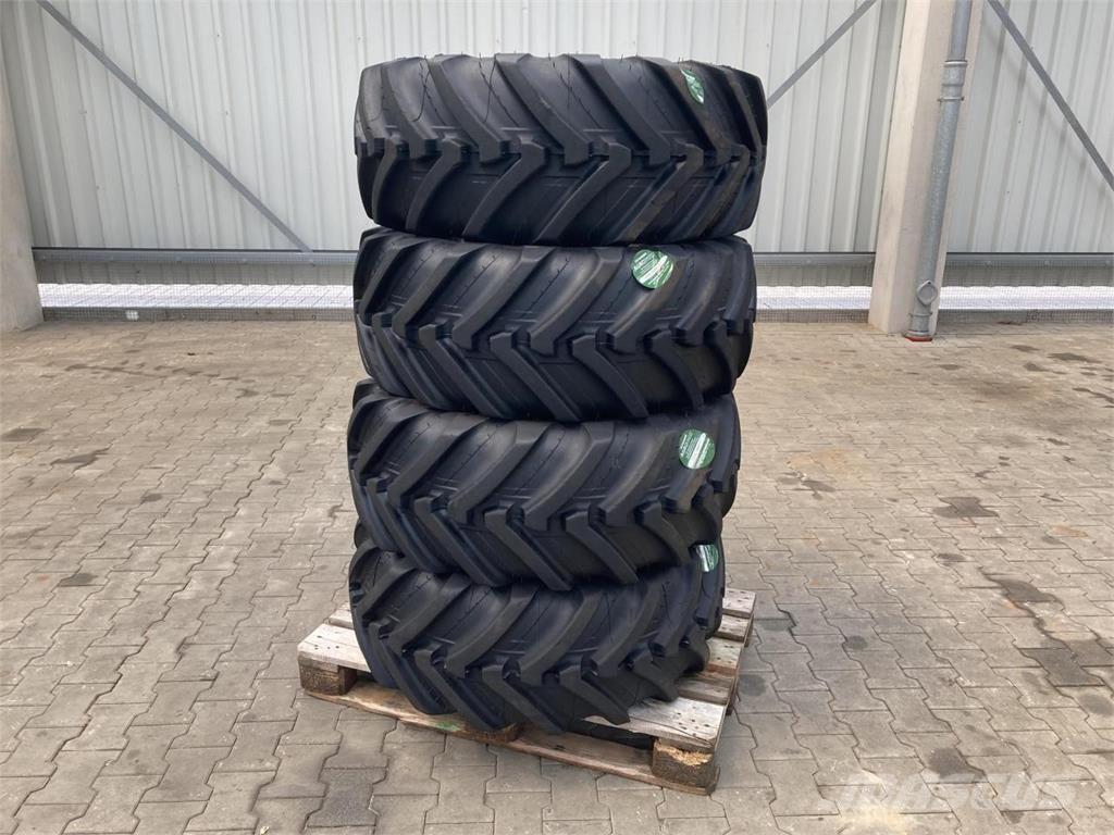 Michelin 400/70R20 Tyres, wheels and rims