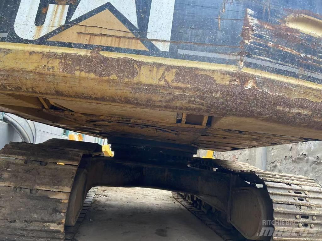CAT 330 B L Crawler excavators