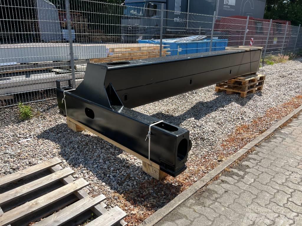 Elme 817 Reachstackers