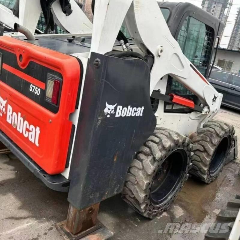 Bobcat S 750 Skid steer loaders