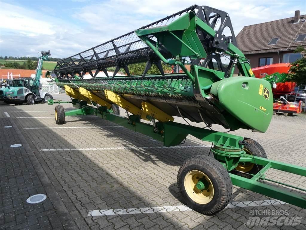 John Deere 635R Harvester heads