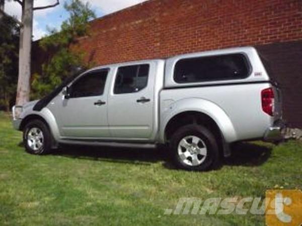 Nissan NAVARA ST-X Panel vans