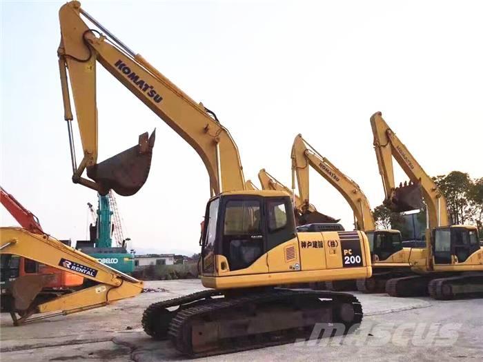 Komatsu PC 200-7 Crawler excavators