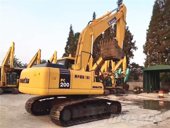 Komatsu PC 200-7 Crawler excavators