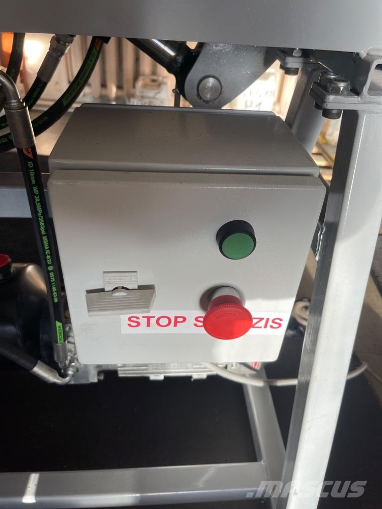  Sliežu taisnotājs 1 Forestry - Others