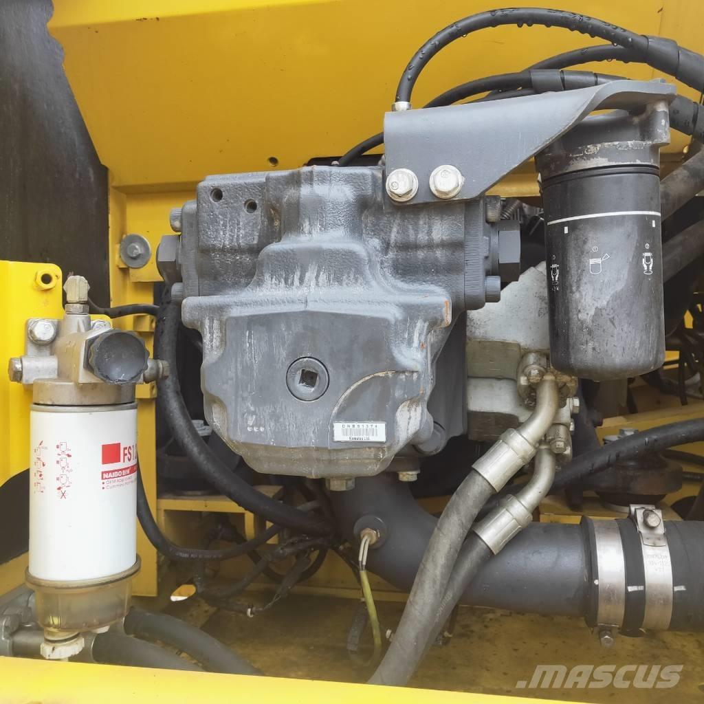 Komatsu PC200-8 Crawler excavators