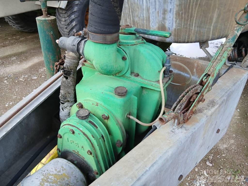 Ipsam 6200 liter Slurry tankers