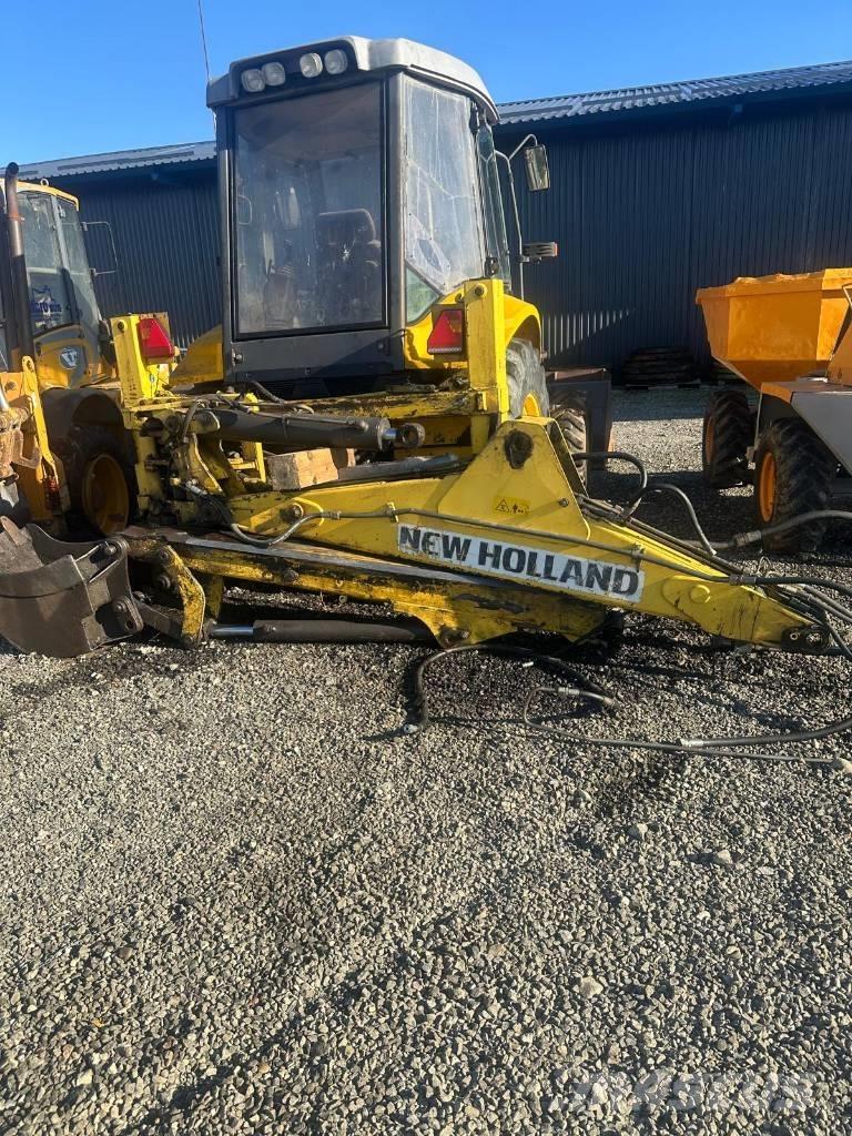 New Holland LB 110 B Electronics