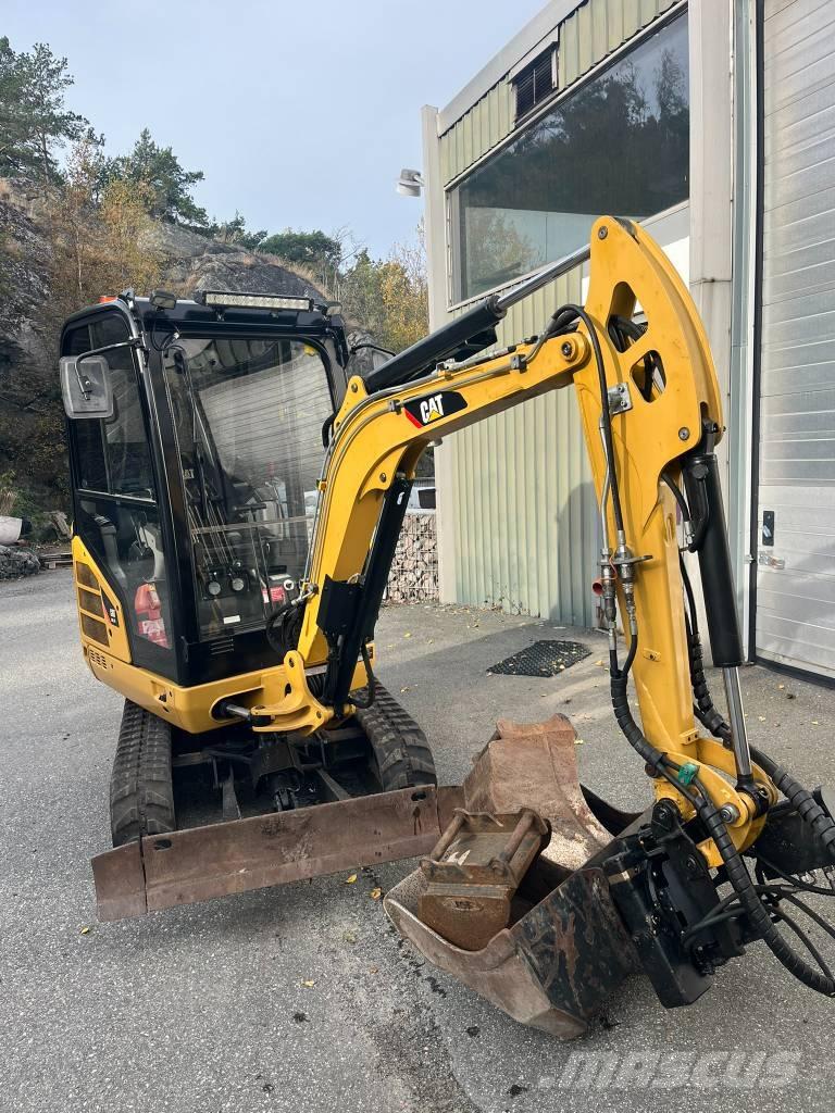 CAT 301.7 D Rototilt Mini excavators < 7t (Mini diggers)