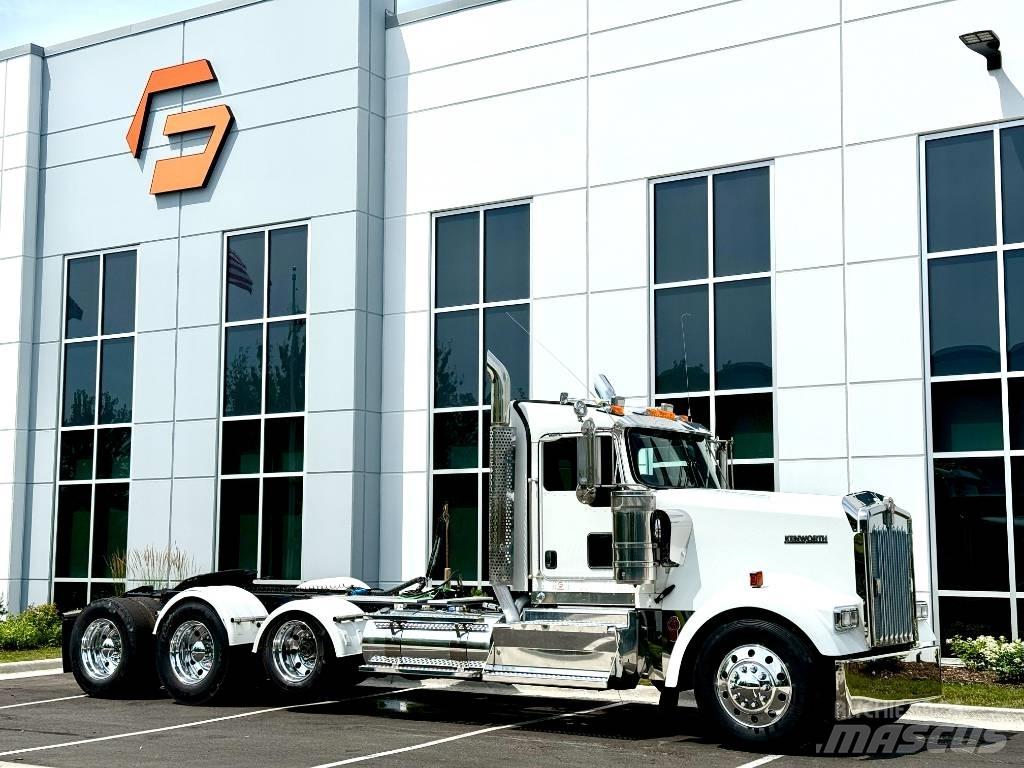 Kenworth W 900 Tractor Units