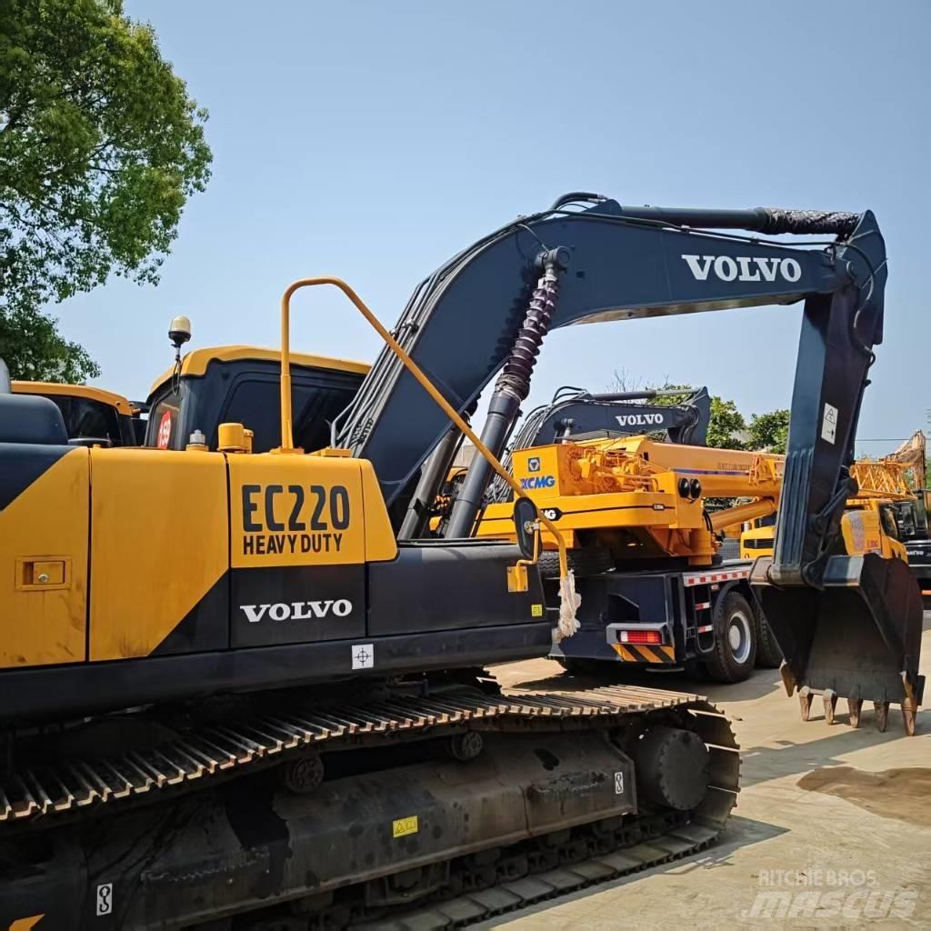 Volvo EC 220 Crawler excavators