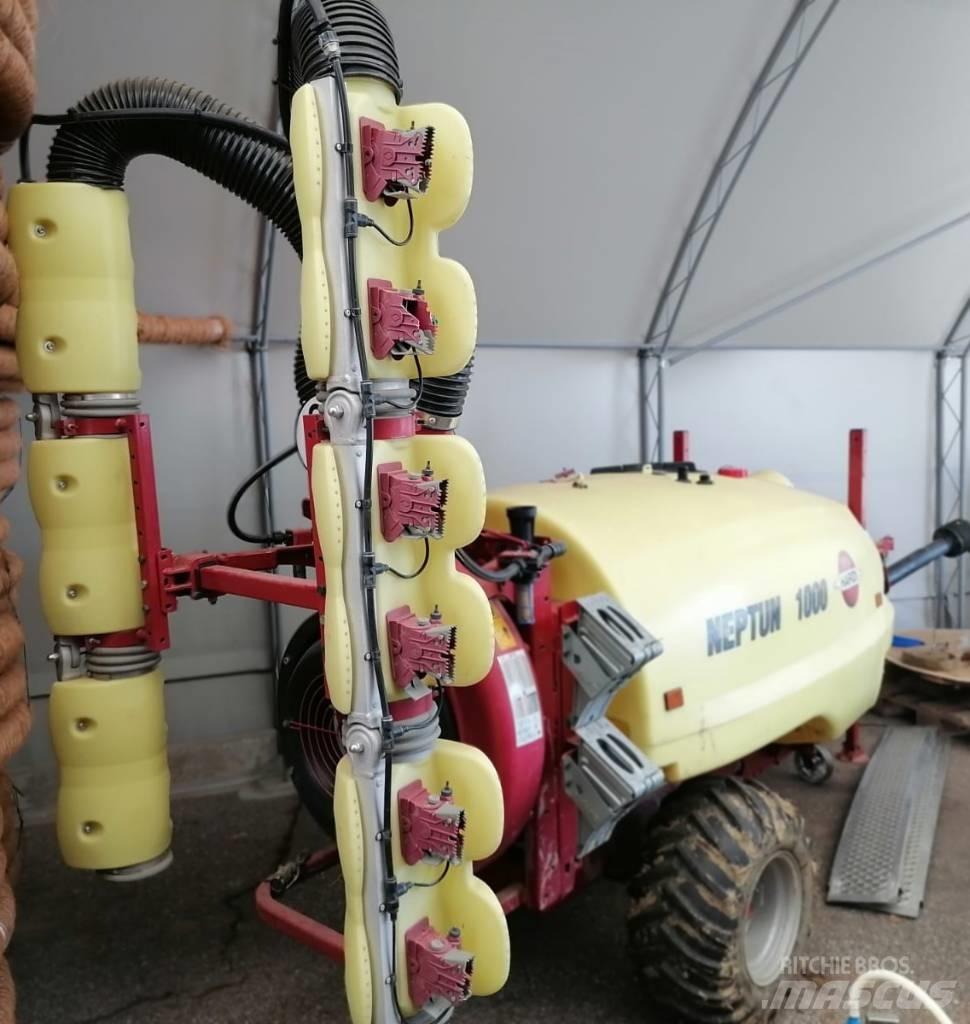 Hardi Neptun Trailed sprayers