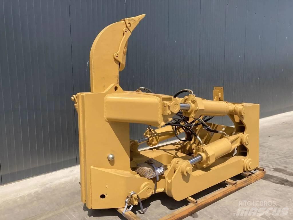 CAT D8 Scarifiers