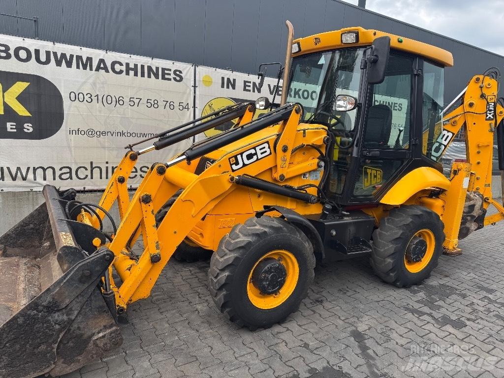 JCB 2 CX Backhoe loaders