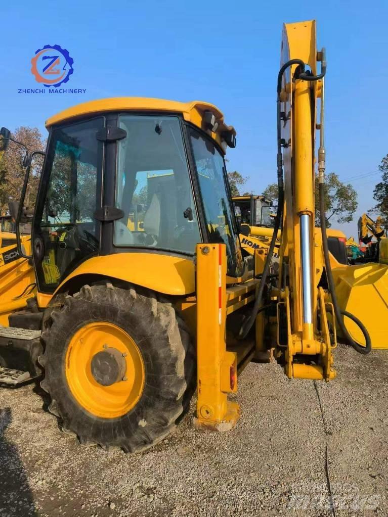 JCB 3 CX Backhoe loaders