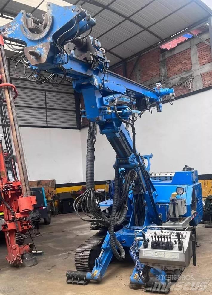 Soilmec SM-8 Piling rigs