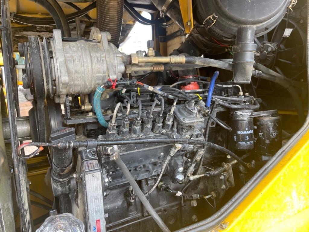 Komatsu WA 270-3 Wheel loaders