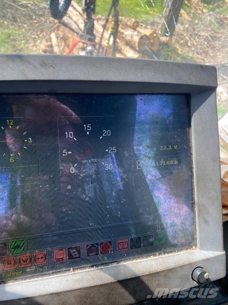 Valmet -Komatsu 911.3 Harvesters