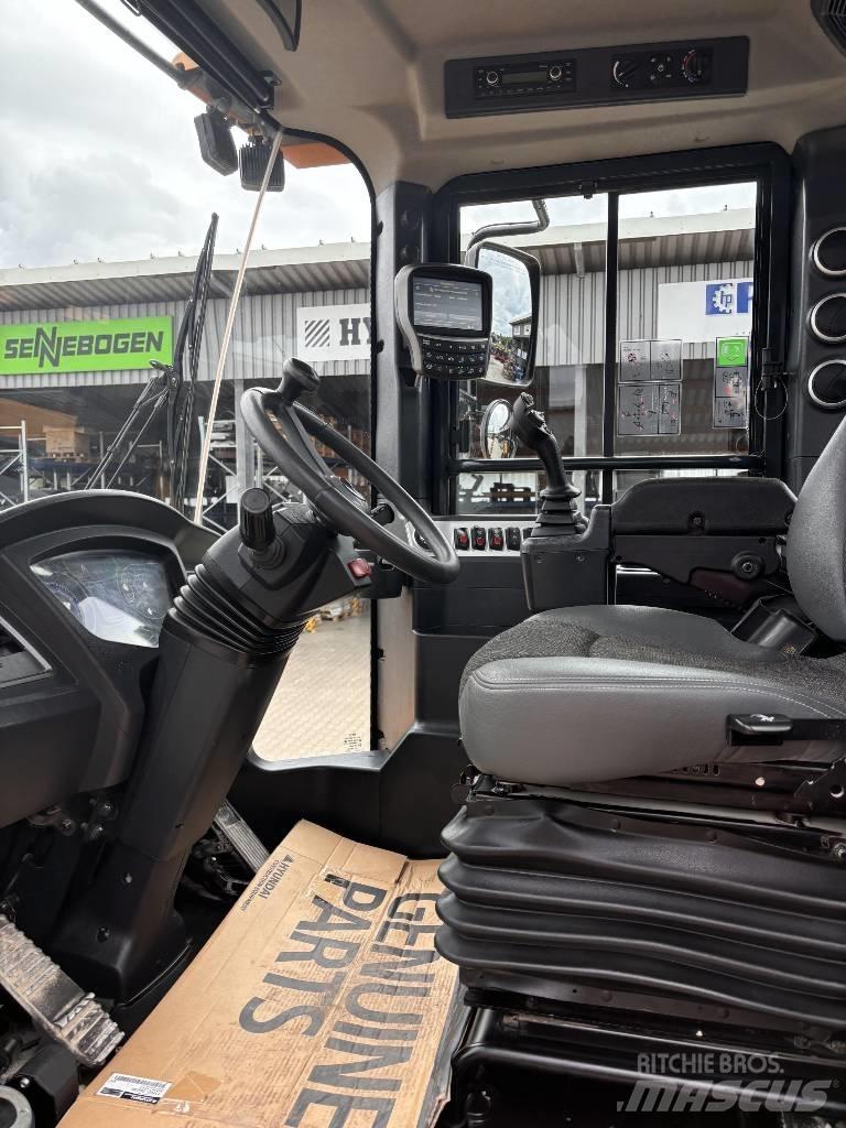 Hyundai HL 975 Wheel loaders