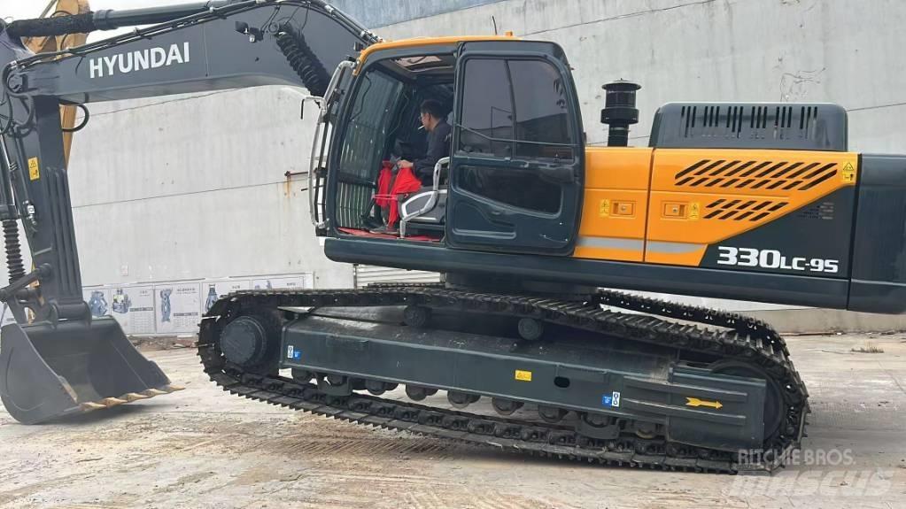 Hyundai R330LC-9S Midi excavators  7t - 12t