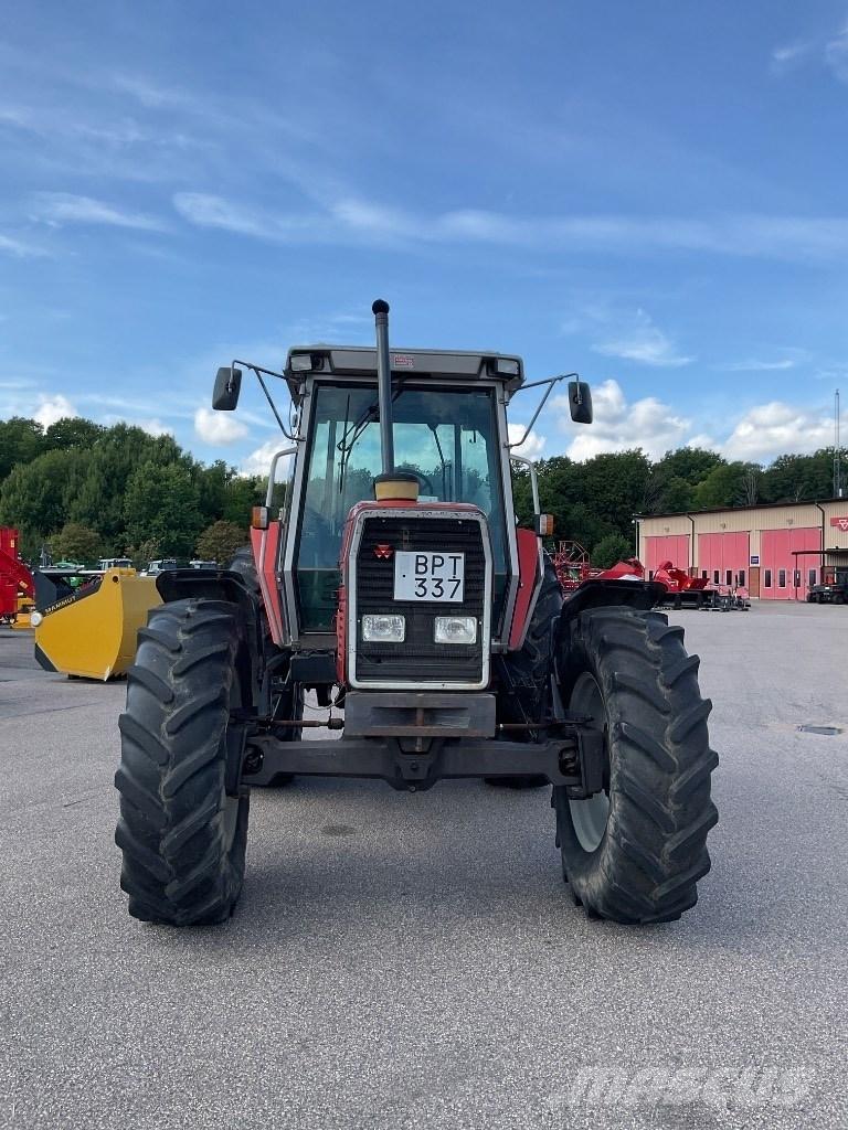 Massey Ferguson 3115 Tractors